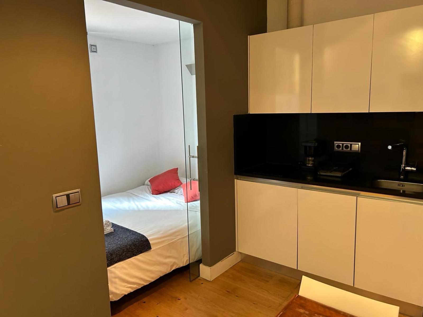 Estudio En Av De America Madrid Eksteriør billede